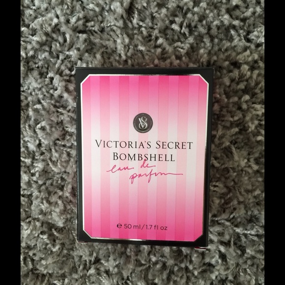 Victoria's Secret Bombshell Perfume