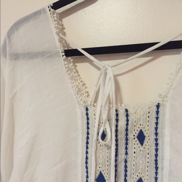 Tunic - Picture 3 of 4