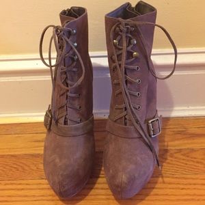 Steve Madden Carnaby Bootie