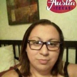 Meet your Posher, Cassandra