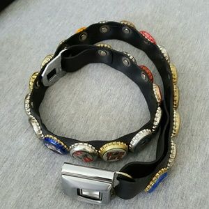 Unisex seat belt buckle bottle cap belt