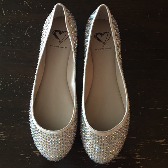 Steve Madden Dreemy Rhinestone Flat