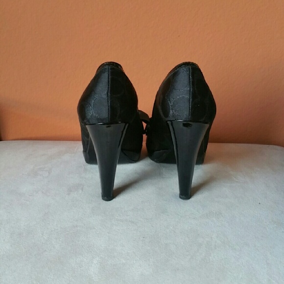 Coach Beauties!! - Picture 3 of 4