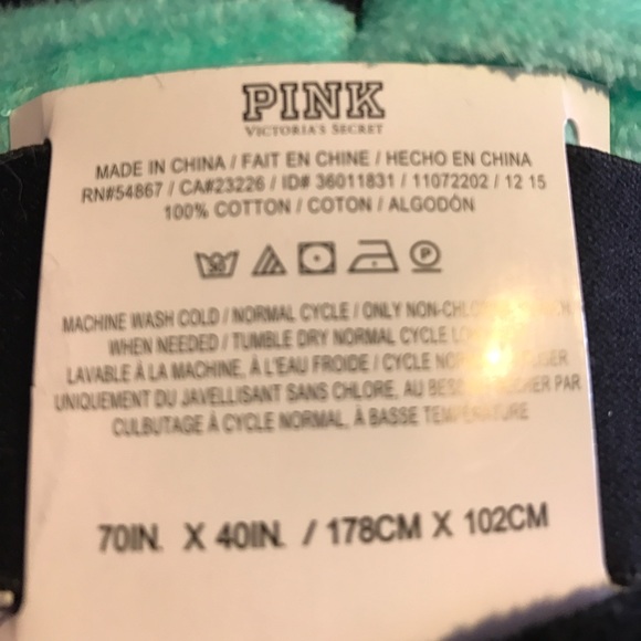 BNWT Pink Victoria's Secret Beach Bundle - Picture 3 of 4