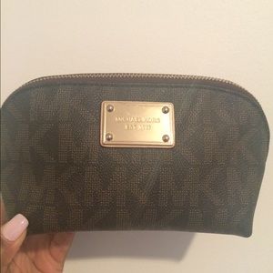 MICHAEL Michael Kors Jet Set Cosmetics Bag
