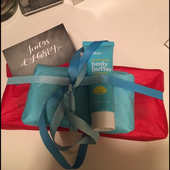 🚫RULES📌I DO NOT TRADE📌POSH AMBASSADOR - Picture 2 of 8