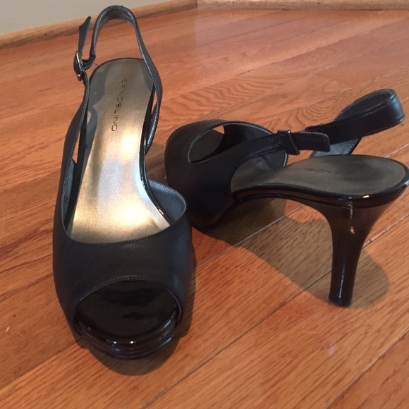 Bandolino strap back heels