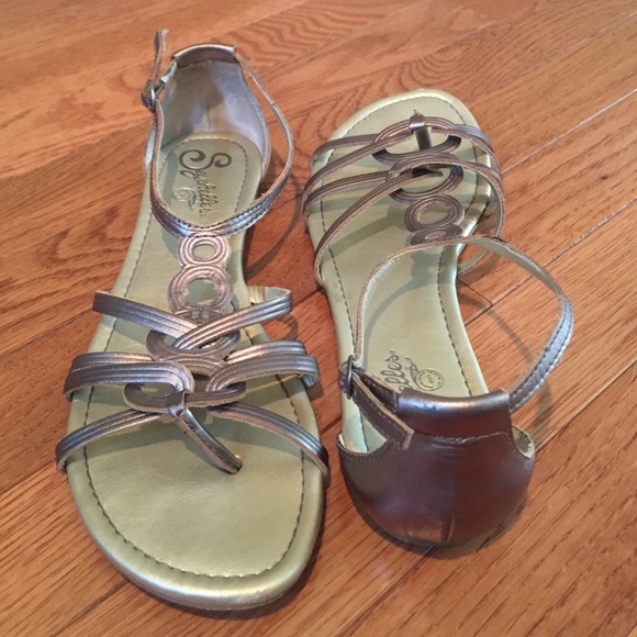Seychelles sandals