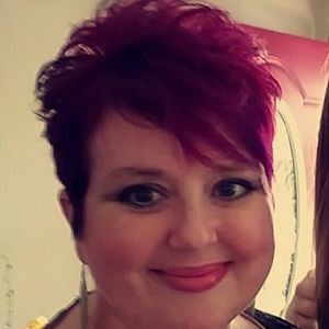 Meet your Posher, Jennie