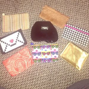 8 little makeup bags!