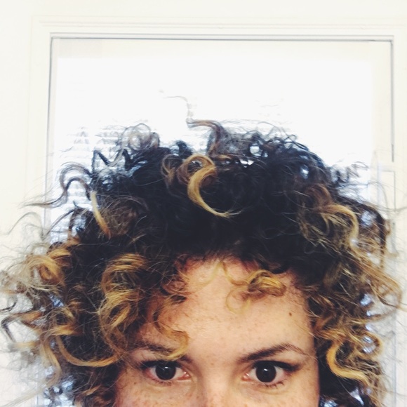 Meet your Posher, Tiffany - Picture 1 of 1