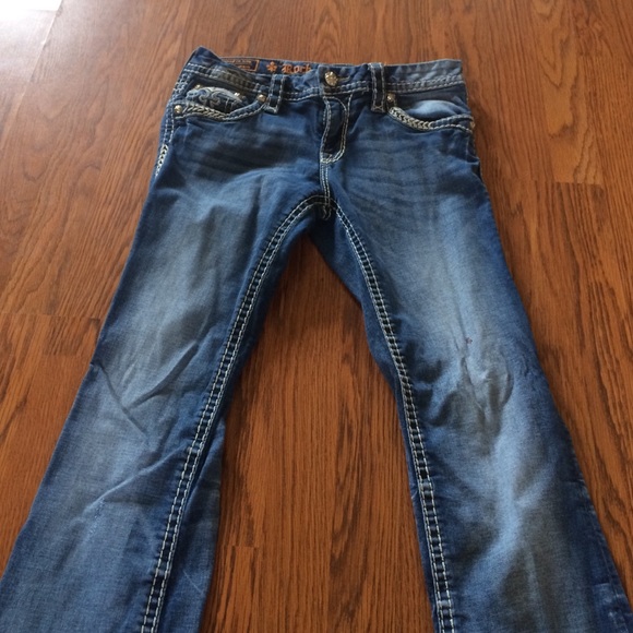 Super cute rock revivals - Picture 2 of 4