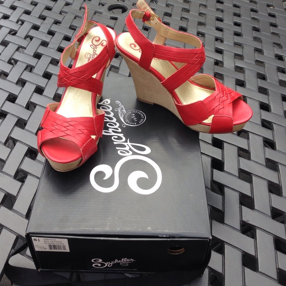 Seychelles Shoes - Red Seychelles wedges