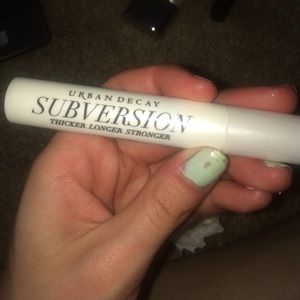Urban Decay Subversion lash primer