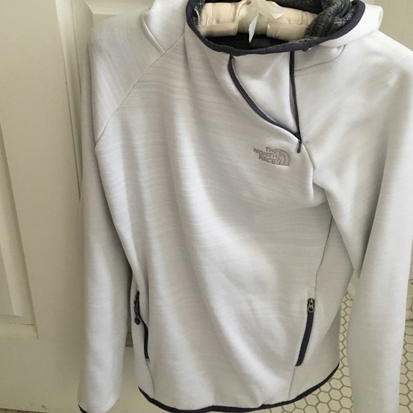 North Face pullover