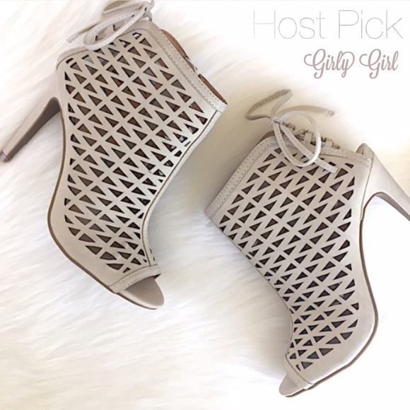 LC Lauren Conrad Shoes - 🆕 Laser Cut Peep Toe Booties
