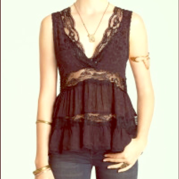 FREE PEOPLE lace Cami tier top