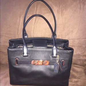 Black coach shoulder bag