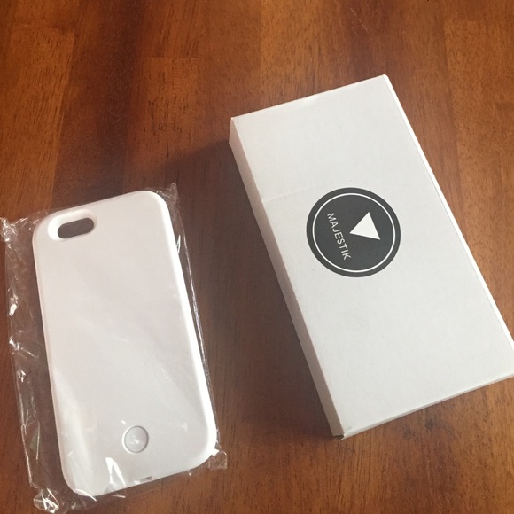 The MAJESTIK light up case:
