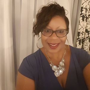 Meet your Posher, Dedra