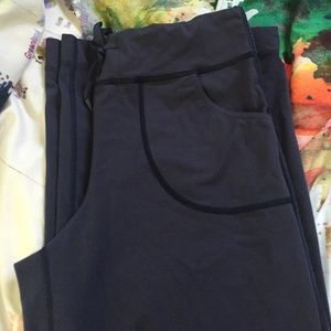 lululemon pants 💙