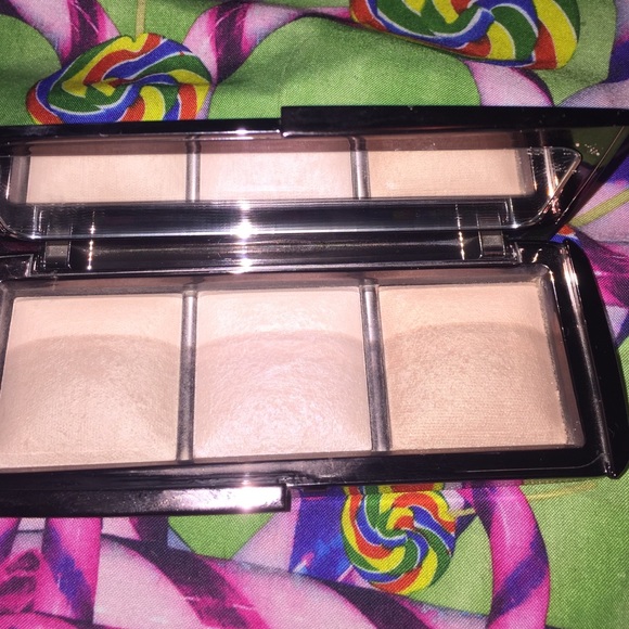 HourGlass Ambient Lighting