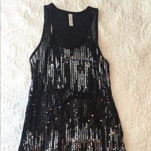 SOLD. Glittery top!