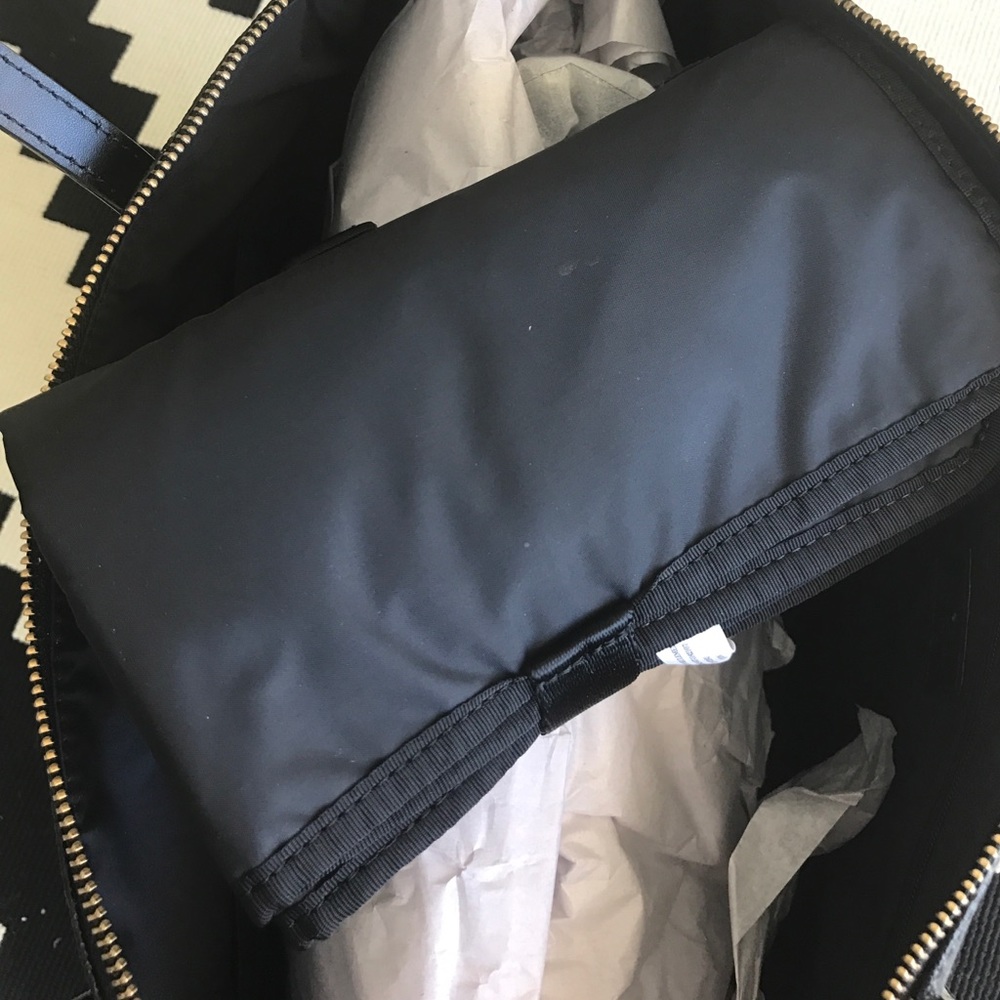 Kate Spade❤Diaper Baby Bag Leather - Picture 6 of 6