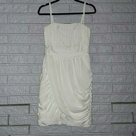 White strapless dress