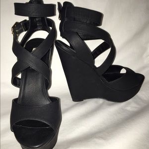 Steve Madden wedges