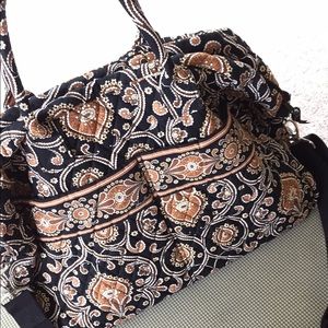 Vera Bradley tote 🎀