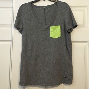 🔴2 DAY SALE🔴PINK Grey & Green v-neck