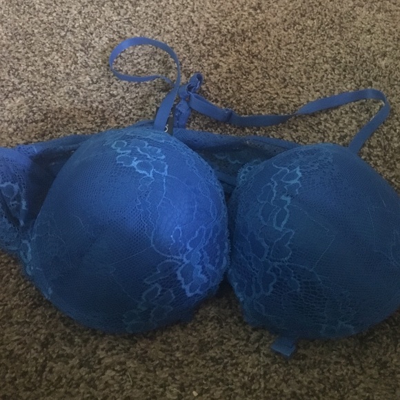 Bra - Picture 2 of 3