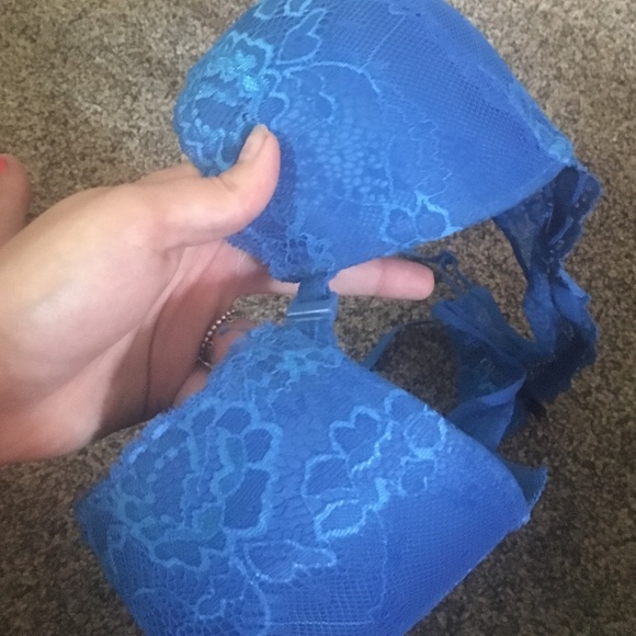 Bra - Picture 3 of 3