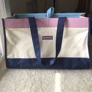Vineyard Vines LG Tote Bag