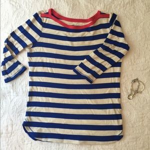 SOLD. Gap shirt