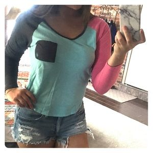 {Lightweight tri-color VOLCOM tee}