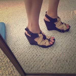 Steve Madden wedges