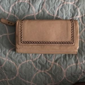 Lucky brand wallet