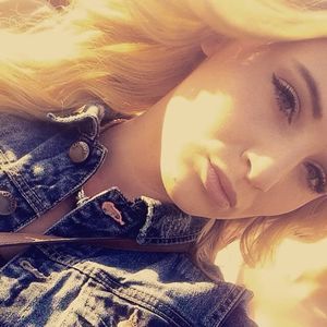 Meet your Posher, Kayci