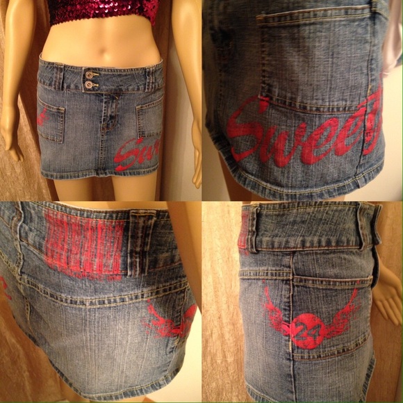 JLo Jean mini skirt - Picture 4 of 4
