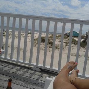 Meet your Posher, Zachary