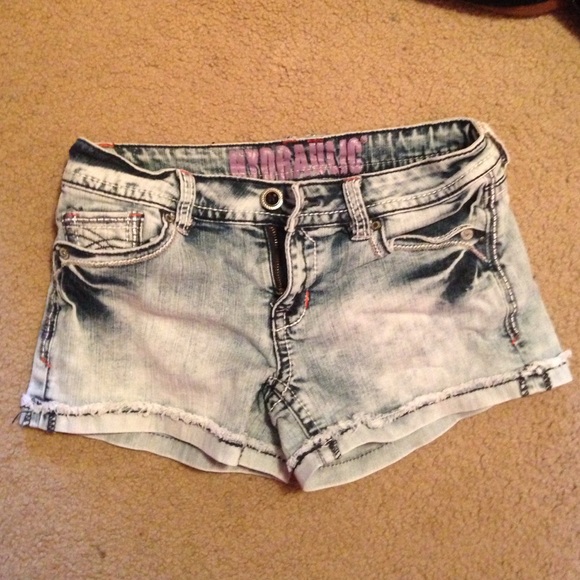 Hydraulic jean Shorts