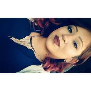 Meet your Posher, Jasmin