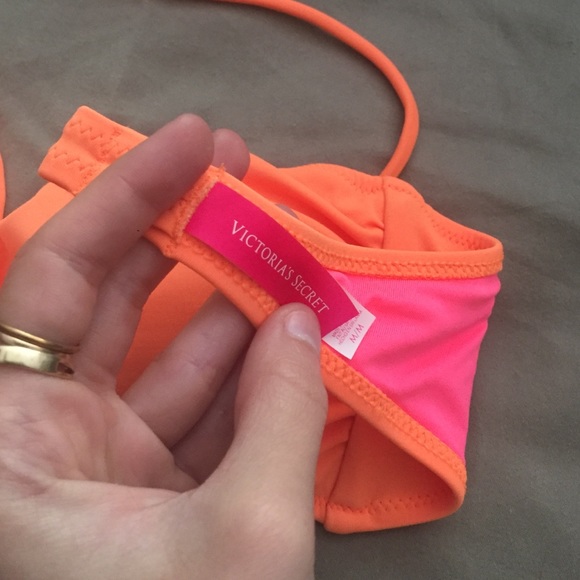 *SOON TO DONATE* VS orange Bikini top (barley worn!) - Picture 3 of 5