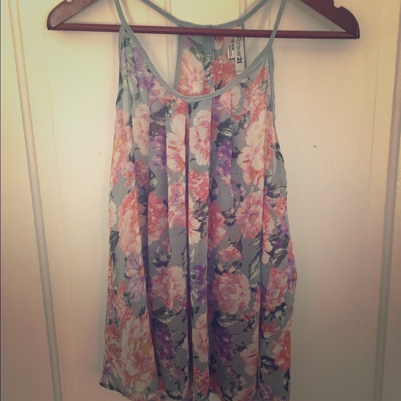 Flowy Floral Top