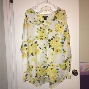 💥SOLD💥Lane Bryant floral cotton top