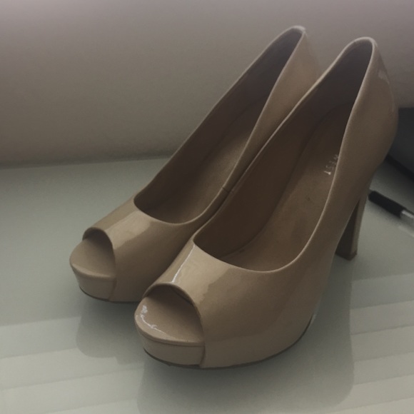 Nine West Tan Open toe Heels