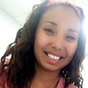 Meet your Posher, Lydia