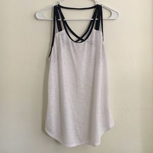 Athleta Stappy White and Navy Tank Size Medium
